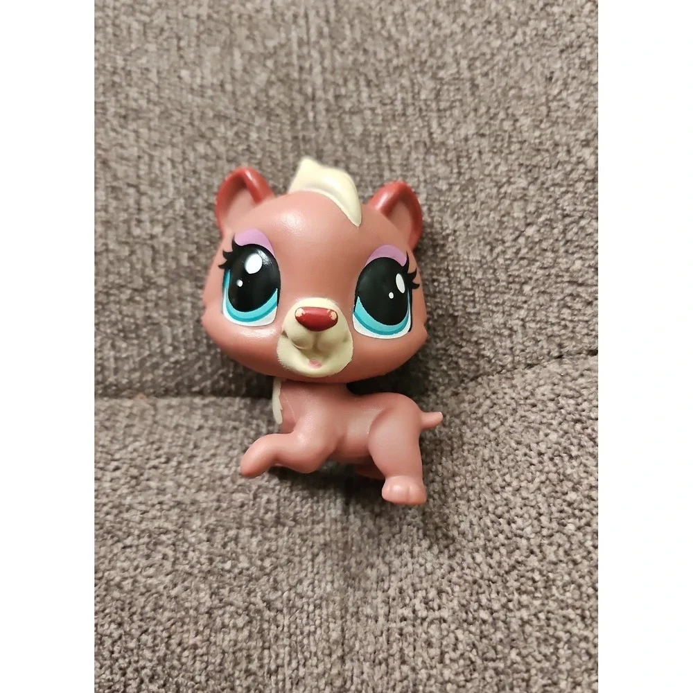 Littlest Pet Shop LPS #2107 Red Squirrel Brown Purple Eyes Nutty Tail Authentic